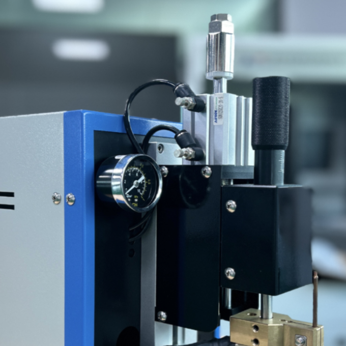 Resistance Type Portable Battery Spot Welder 5